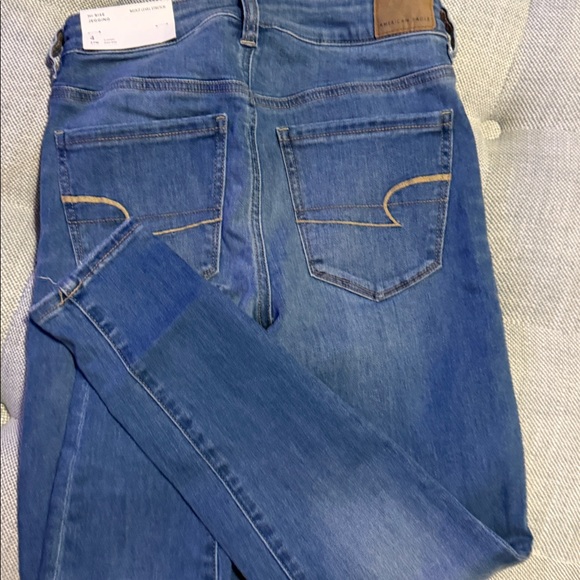 American Eagle Outfitters Women's Stretch Skinny Jeans - Medium Blue Wash - Picture 5 of 5